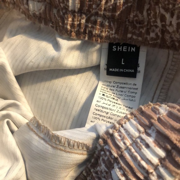 Bandanna style shorts (unisex) - Picture 4 of 4